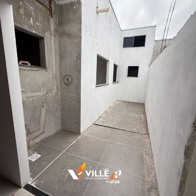 Casa à venda no Mangabeiras IV : 