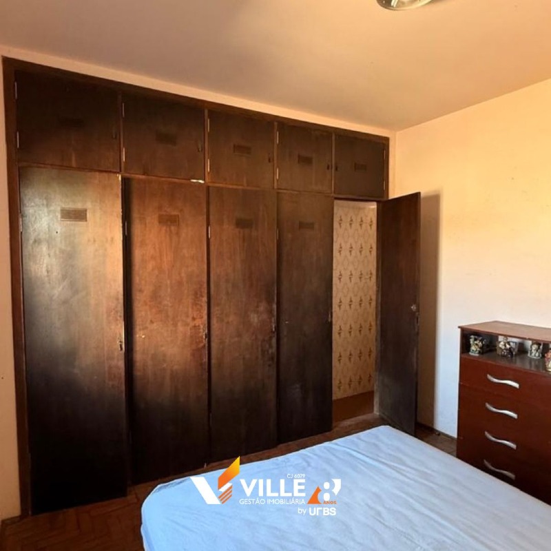 Casa à venda no Centro: 
