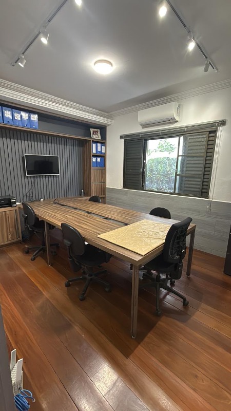 Sala para aluguel no Vila Fertiza: 