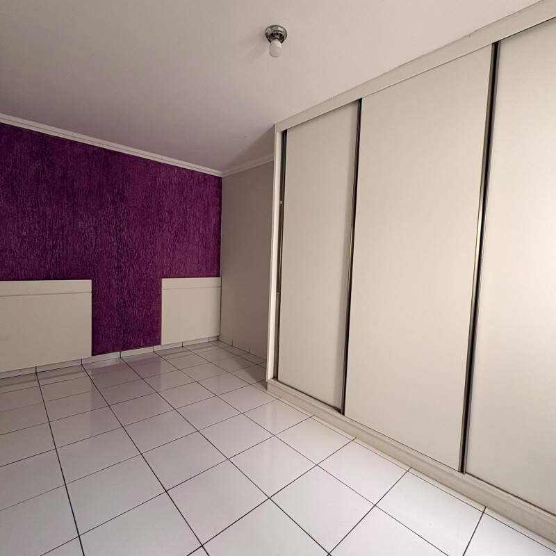 Casa para aluguel no Alvorada: 