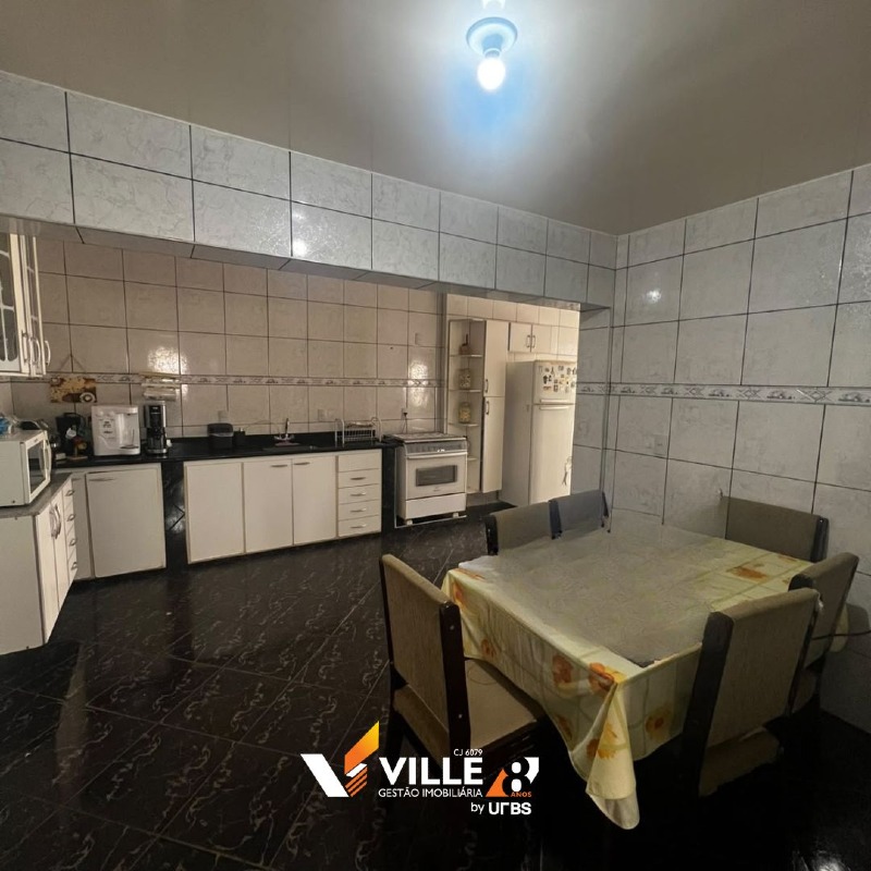 Casa à venda no Mangueira I : 