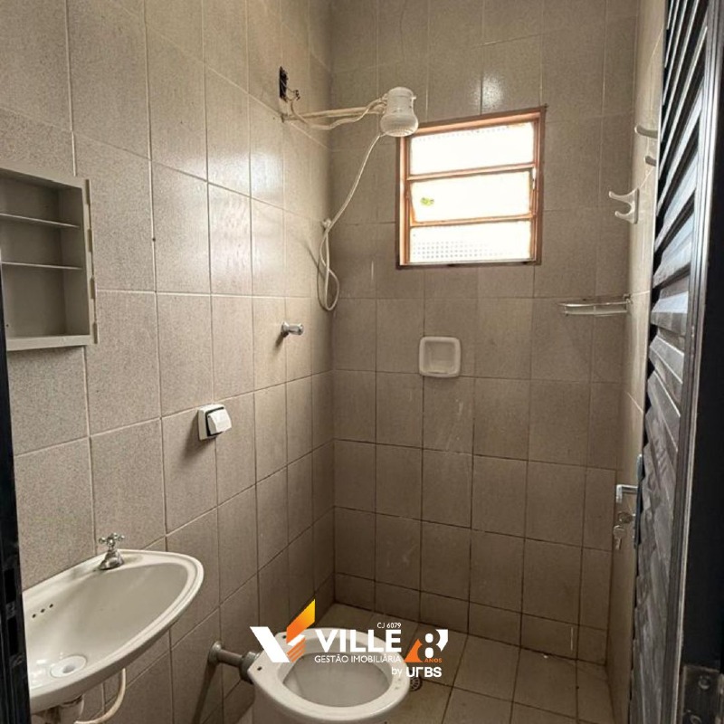 Casa à venda no Salomão Drumond: 
