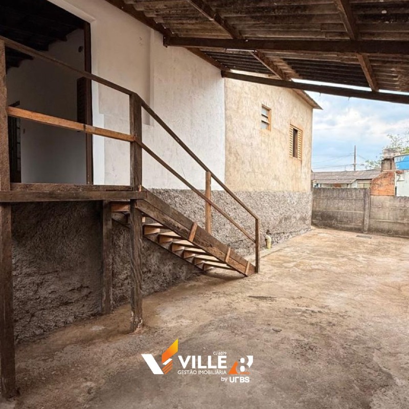 Casa à venda no Salomão Drumond: 