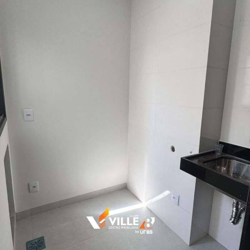Apartamento à venda no Guilhermina Vieira Chaer: 