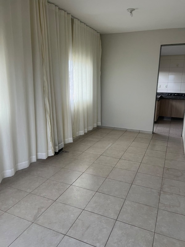 Apartamento para aluguel no Guilhermina Vieira Chaer: 