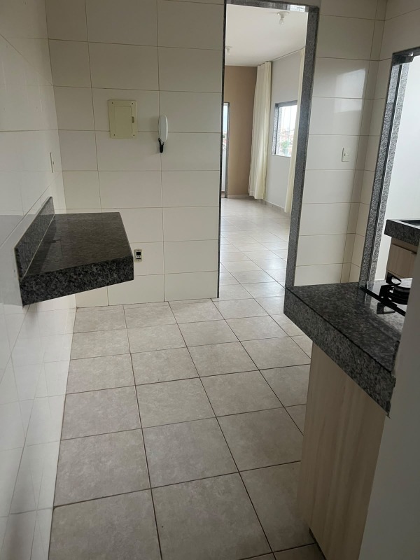 Apartamento para aluguel no Guilhermina Vieira Chaer: 