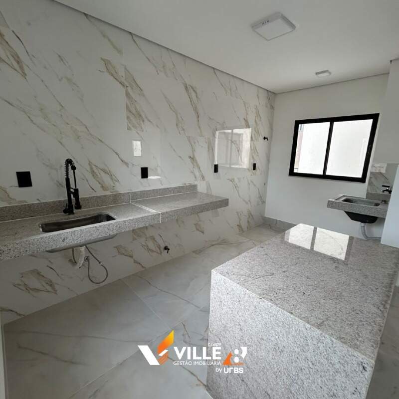 Apartamento à venda no Guilhermina Vieira Chaer: 