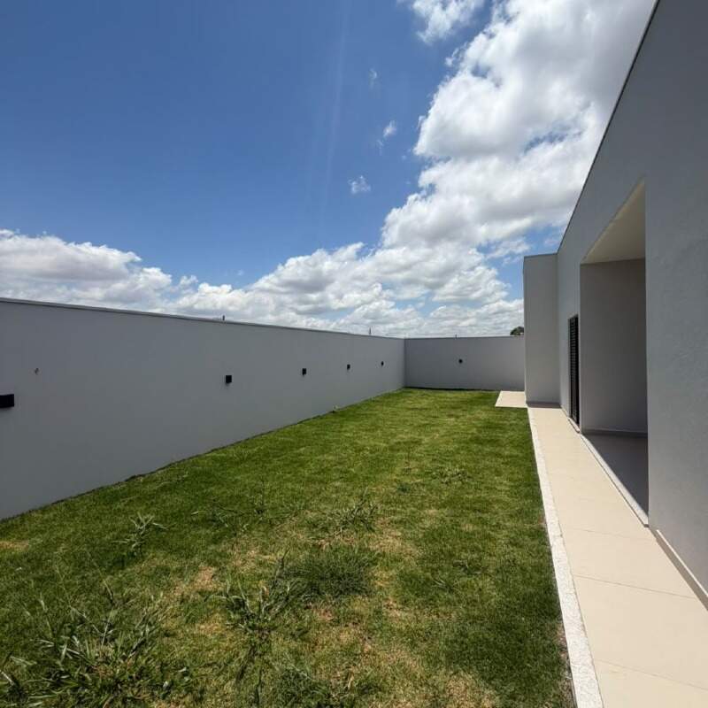 Casa à venda no Condomínio Villa das Artes: 