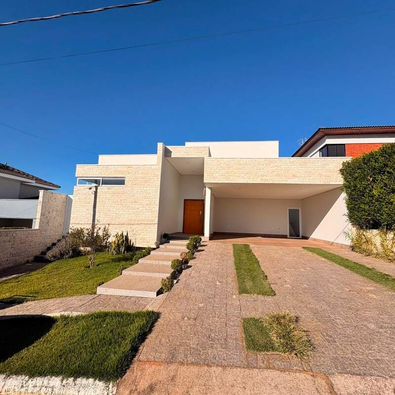 Casa para aluguel no Condomínio Villagio I: 