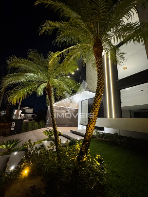 Sobrado à venda no Centro: 