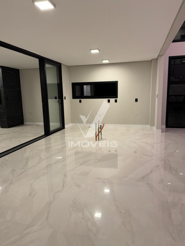 Sobrado à venda no Centro: 