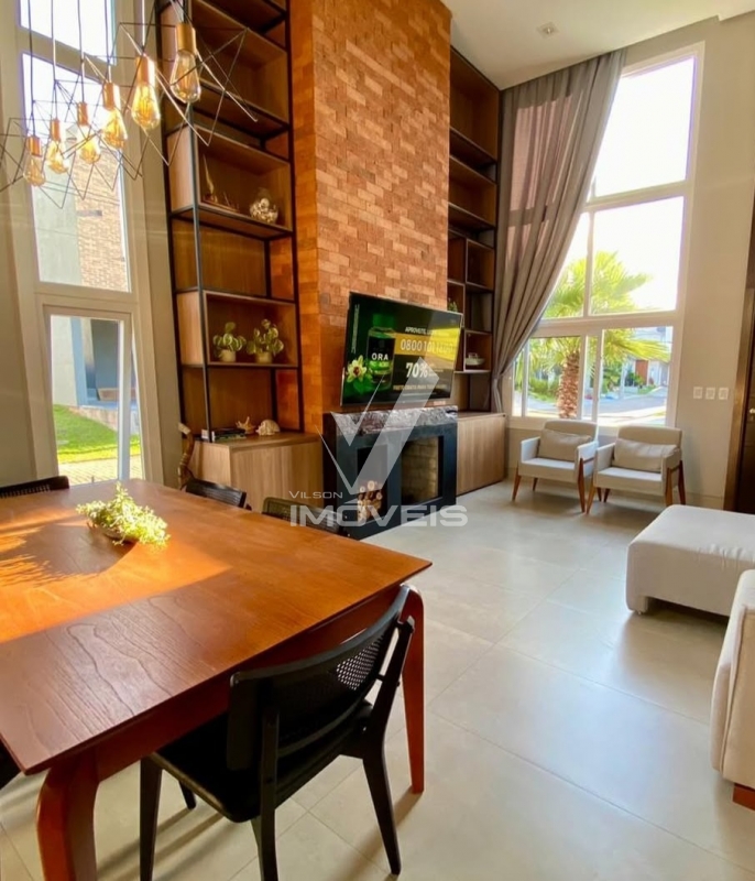 Casa à venda no Distrito Industrial: 