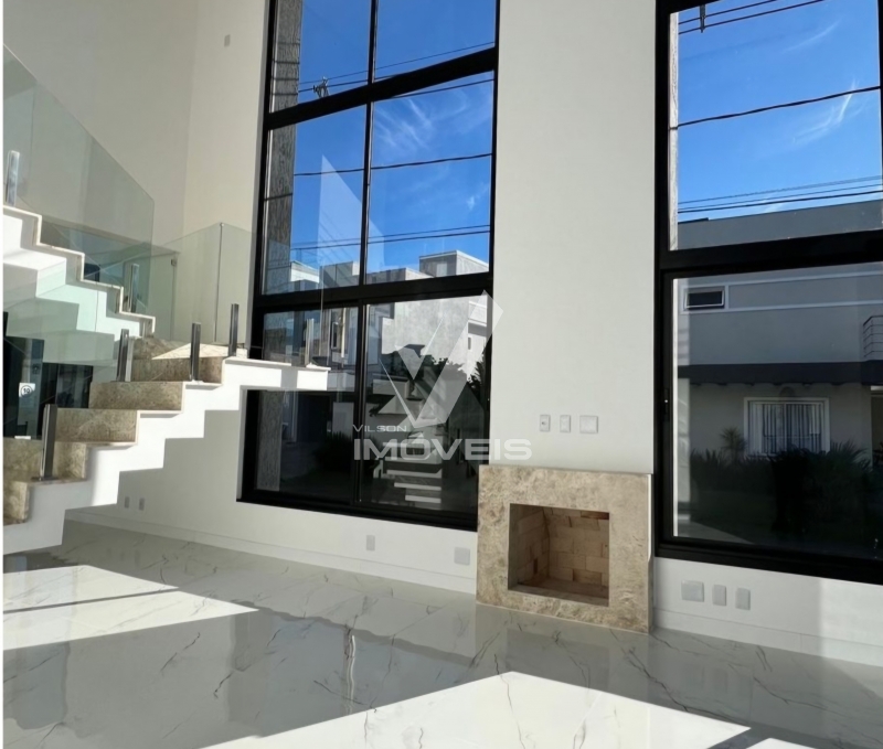 Casa à venda no Distrito Industrial: 