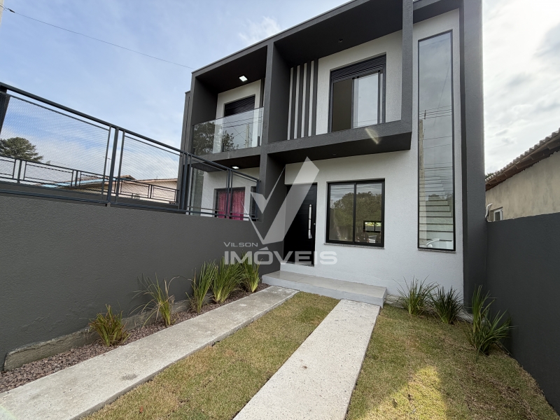 Sobrado à venda no Dona Mercedes: 