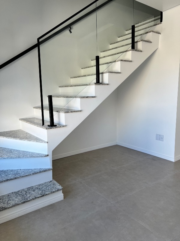 Sobrado à venda no Morada do Vale II: 