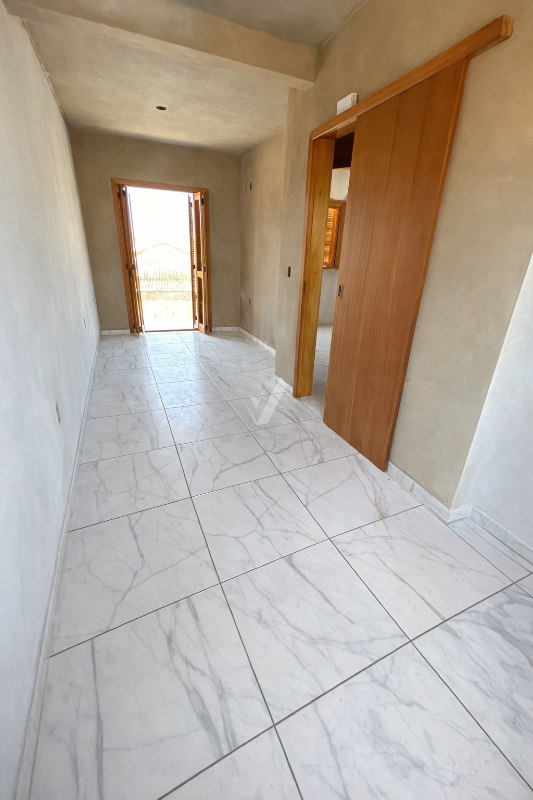 Sobrado à venda no Cohab B: 