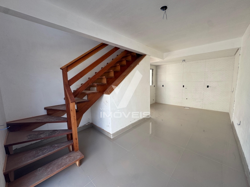 Sobrado à venda no Santa Cruz: 