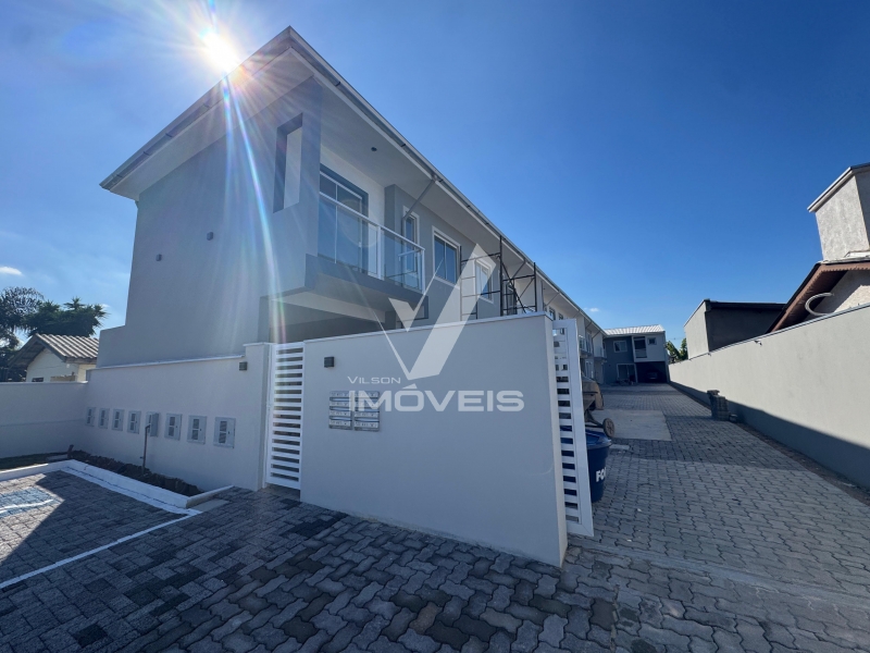 Sobrado à venda no Santa Cruz: 