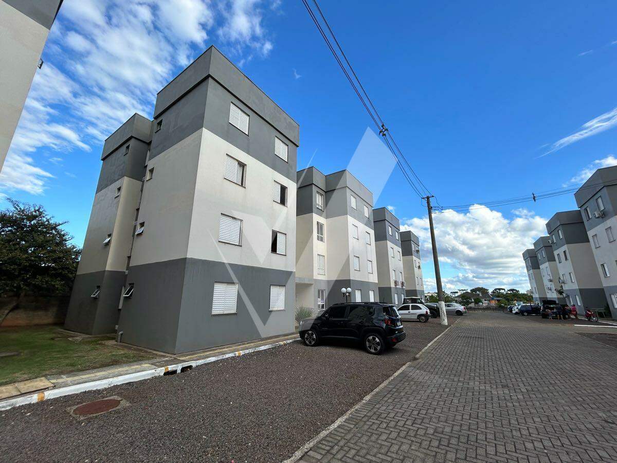 Apartamento à venda no Santa Cruz: 