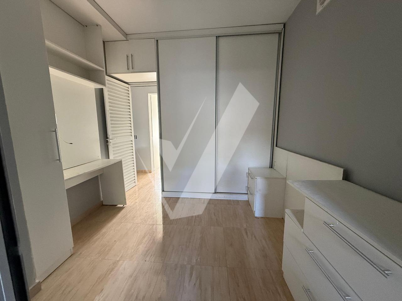 Casa à venda no Bom Sucesso: 