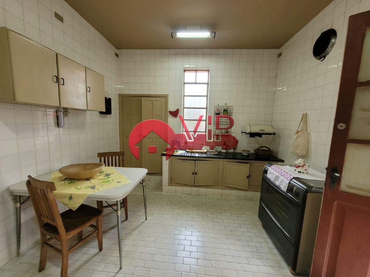 Casa à venda no Centro: 