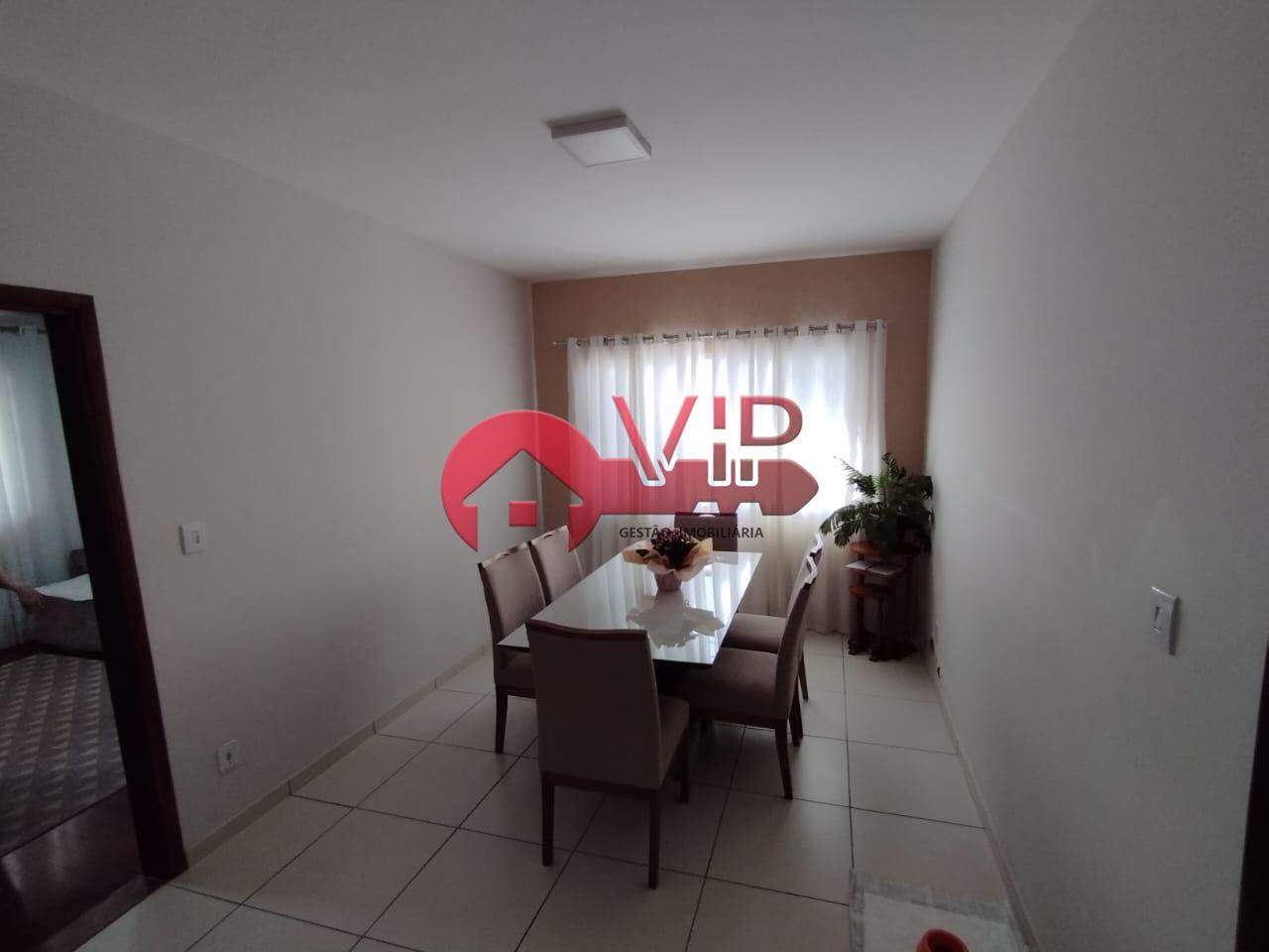 Casa à venda no Vila Bela Vista: 