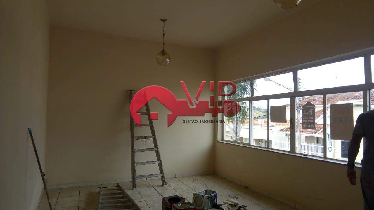 Casa à venda no Centro: 