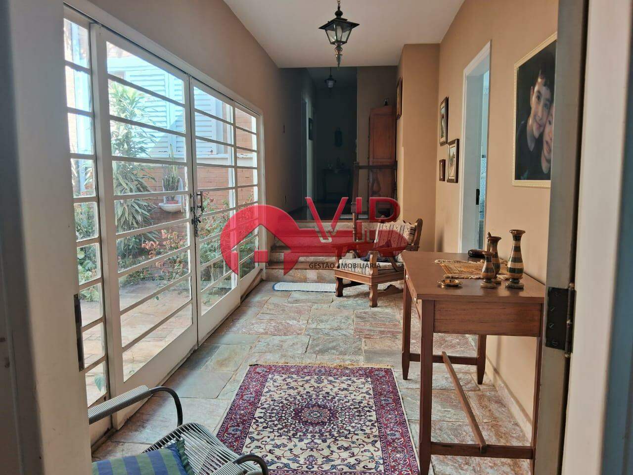 Casa à venda no Centro: 