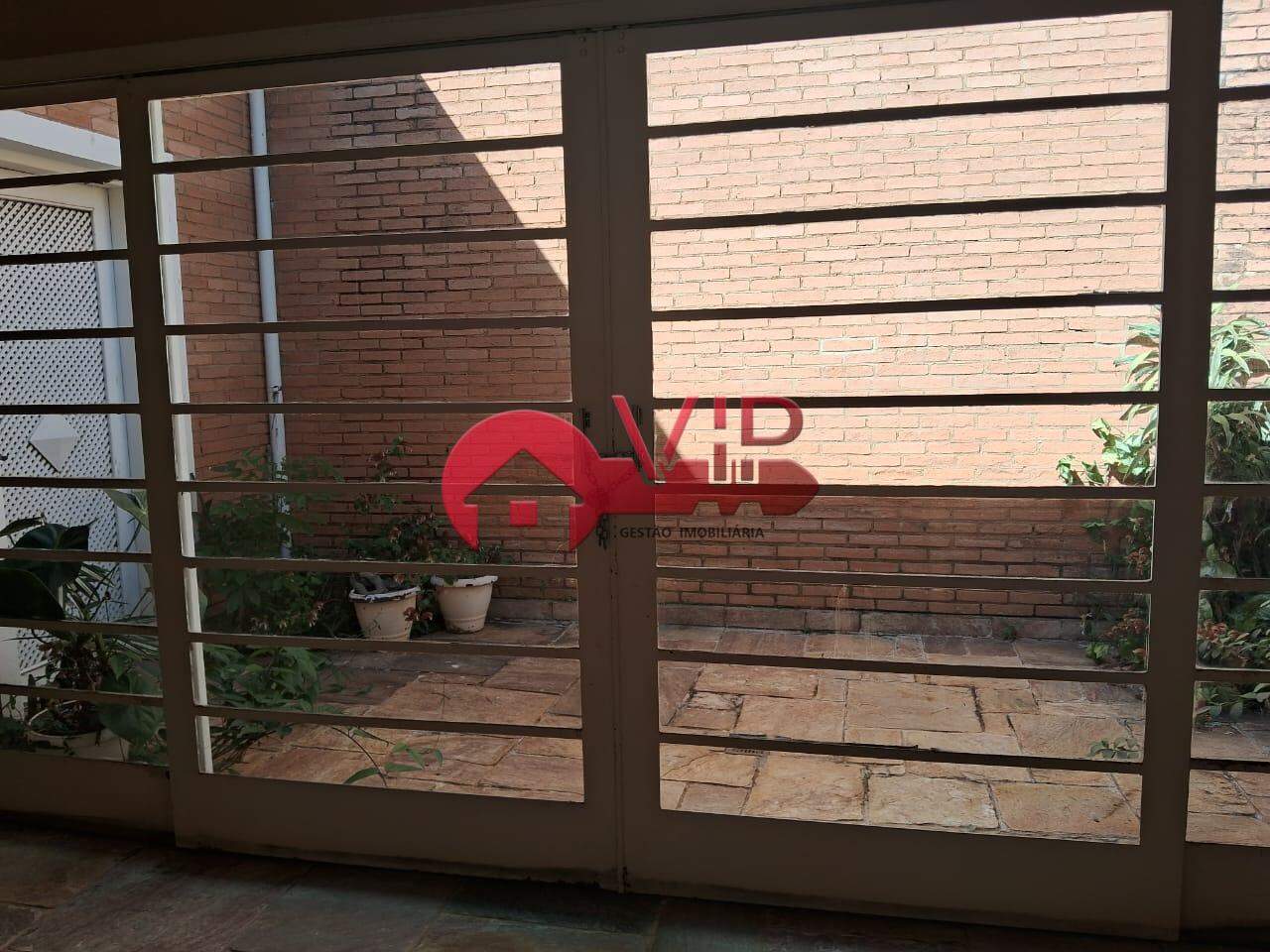 Casa à venda no Centro: 