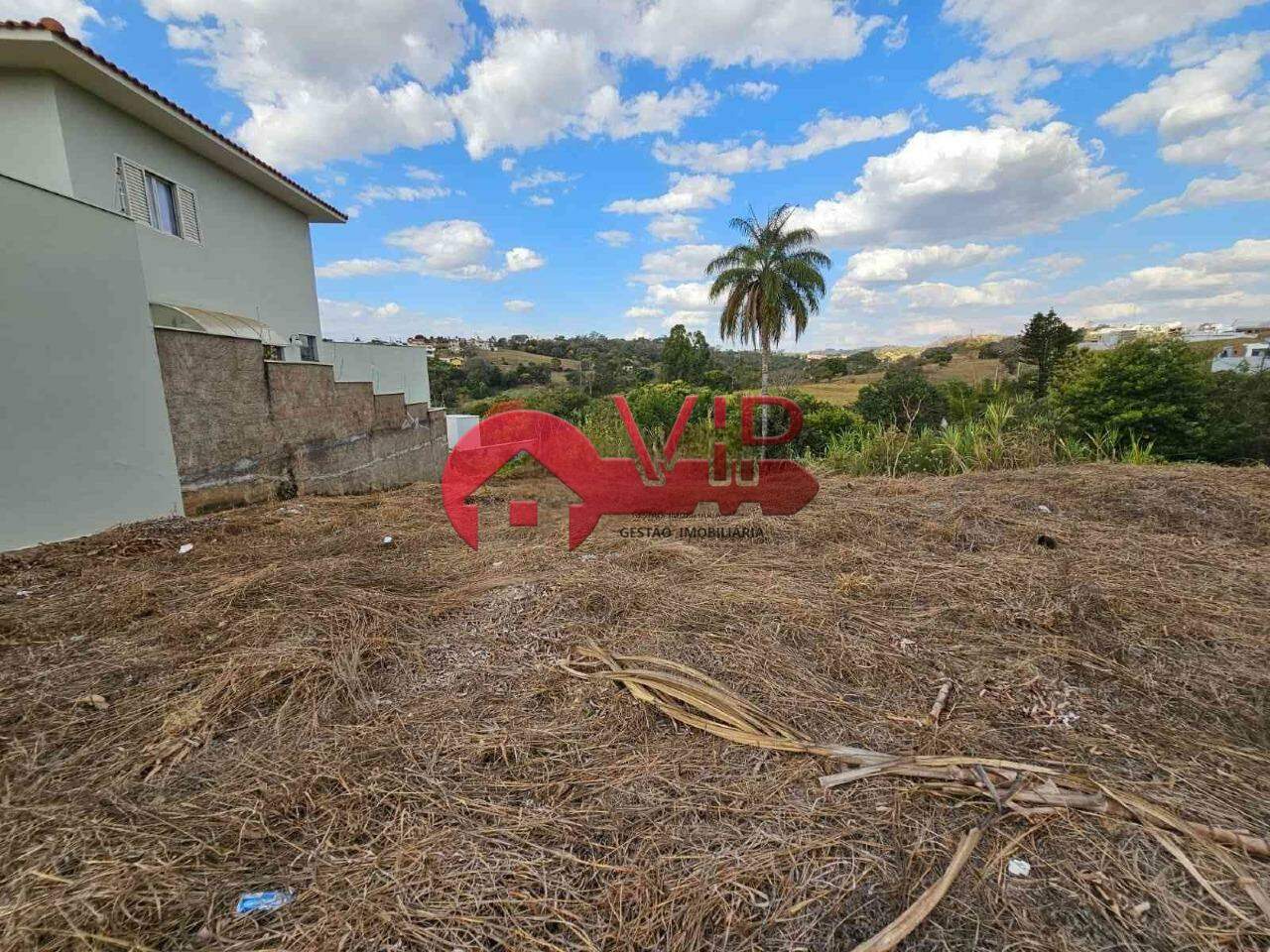 Terreno à venda no Jardim Algenor Taddei: 