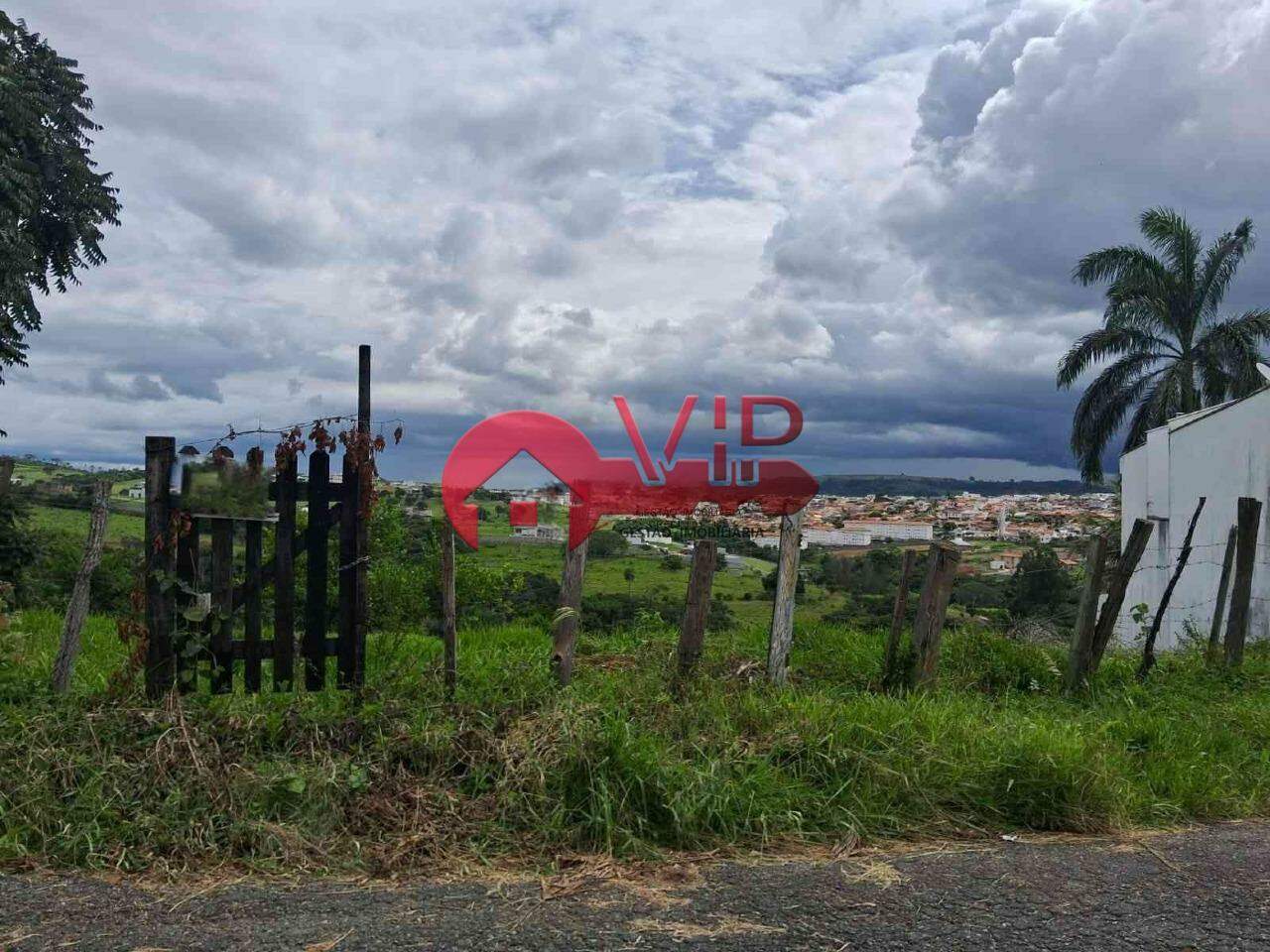 Terreno à venda no Portal da Boa Vista: 