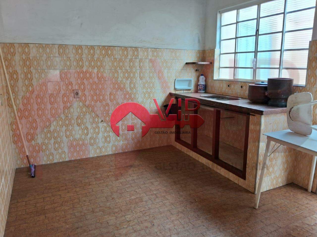 Casa à venda no Centro: 