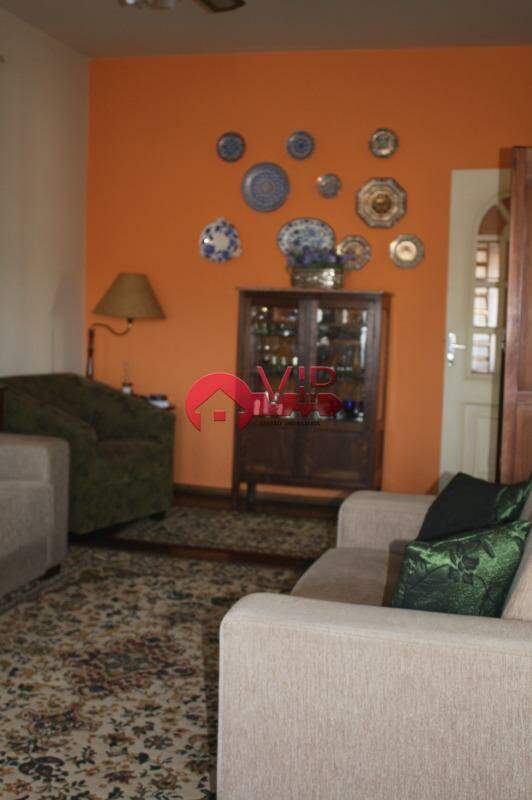 Casa à venda no Centro: 