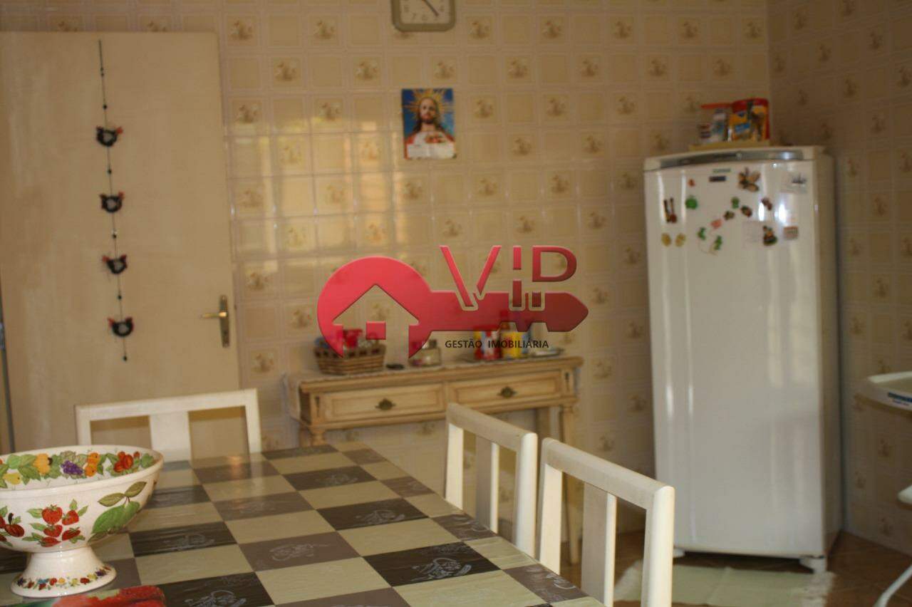 Casa à venda no Centro: 