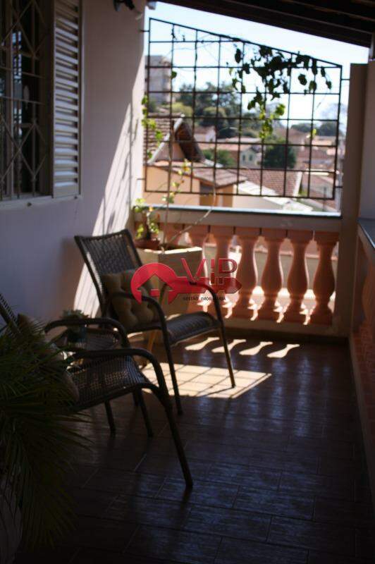 Casa à venda no Centro: 