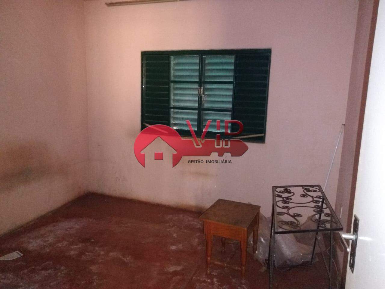 Casa à venda no Centro: 
