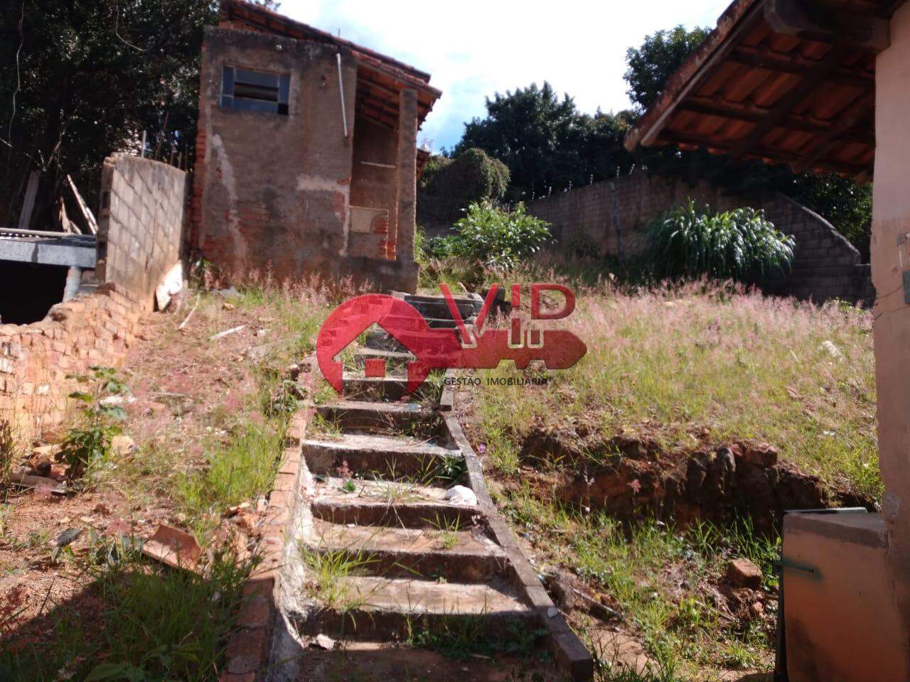 Casa à venda no Centro: 