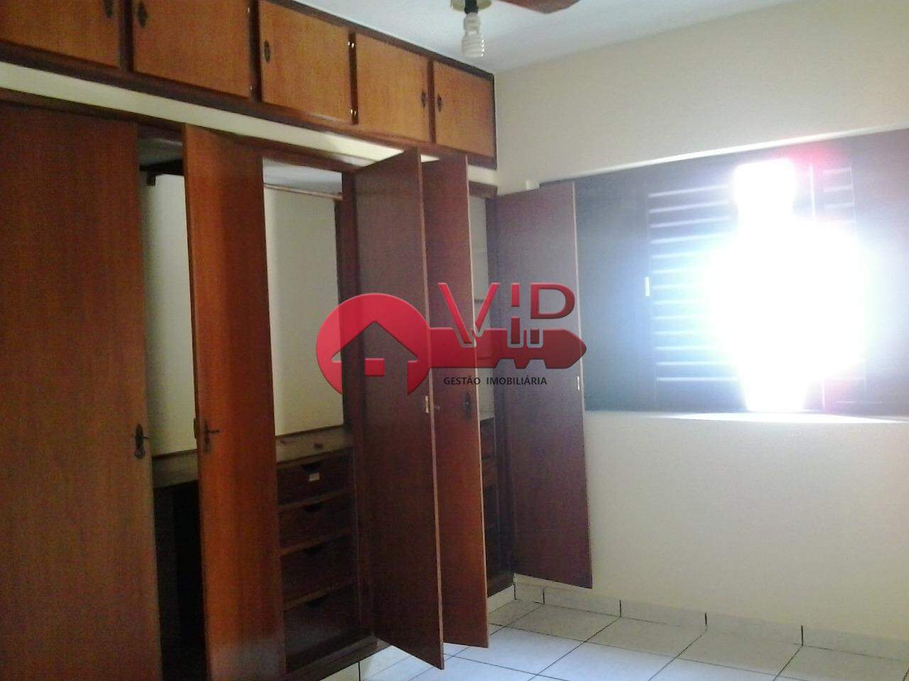 Casa à venda no Centro: 