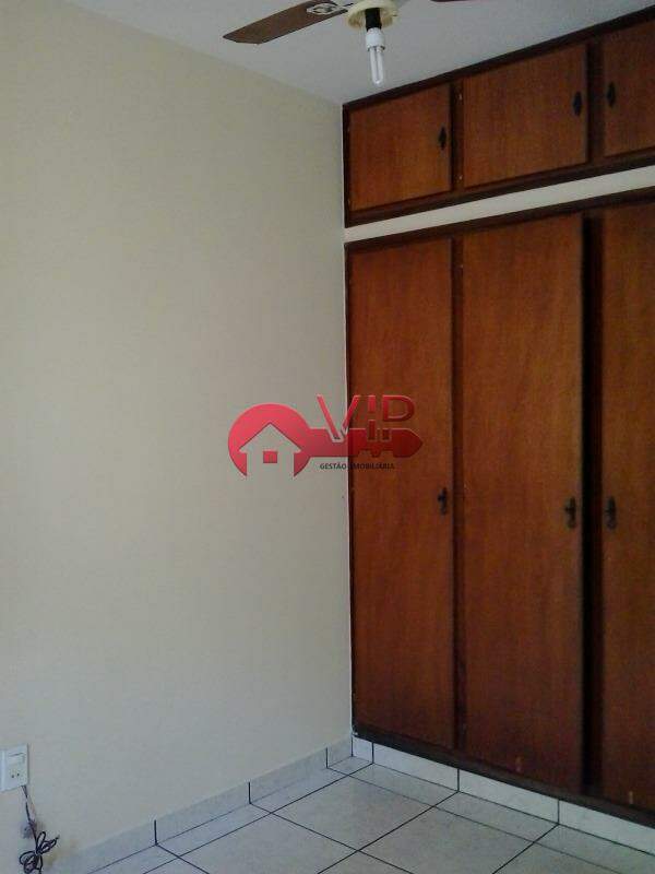 Casa à venda no Centro: 