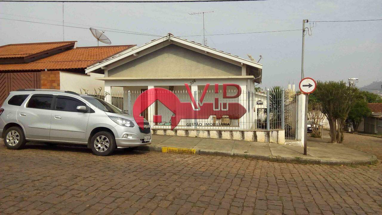 Casa à venda no Vila Pereira: 