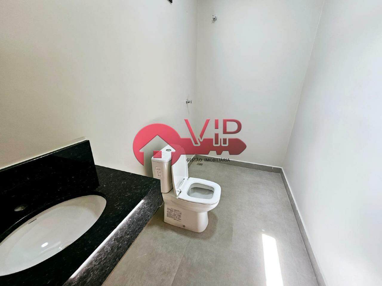 Comercial para aluguel no Jardim Aeroporto: 