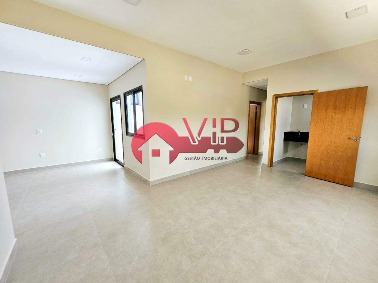 Comercial para aluguel no Jardim Aeroporto: 