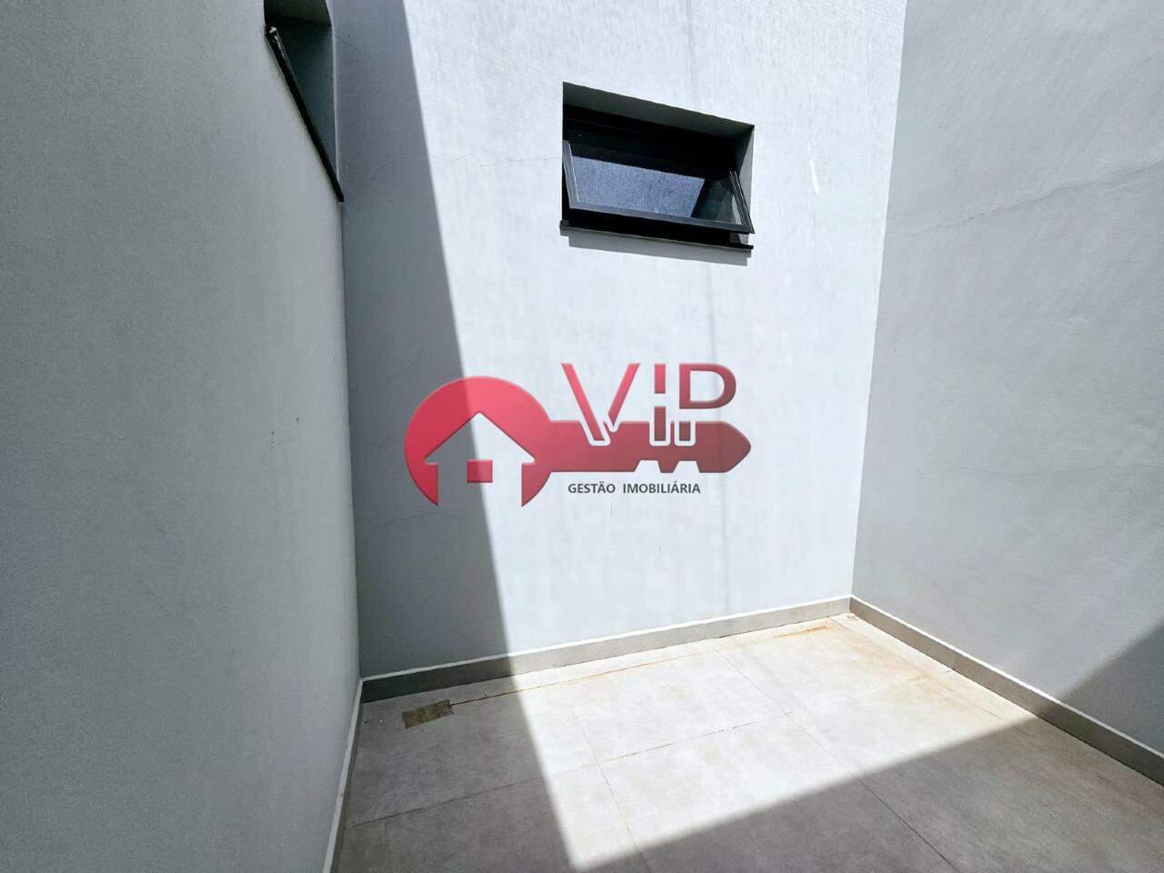 Comercial para aluguel no Jardim Aeroporto: 