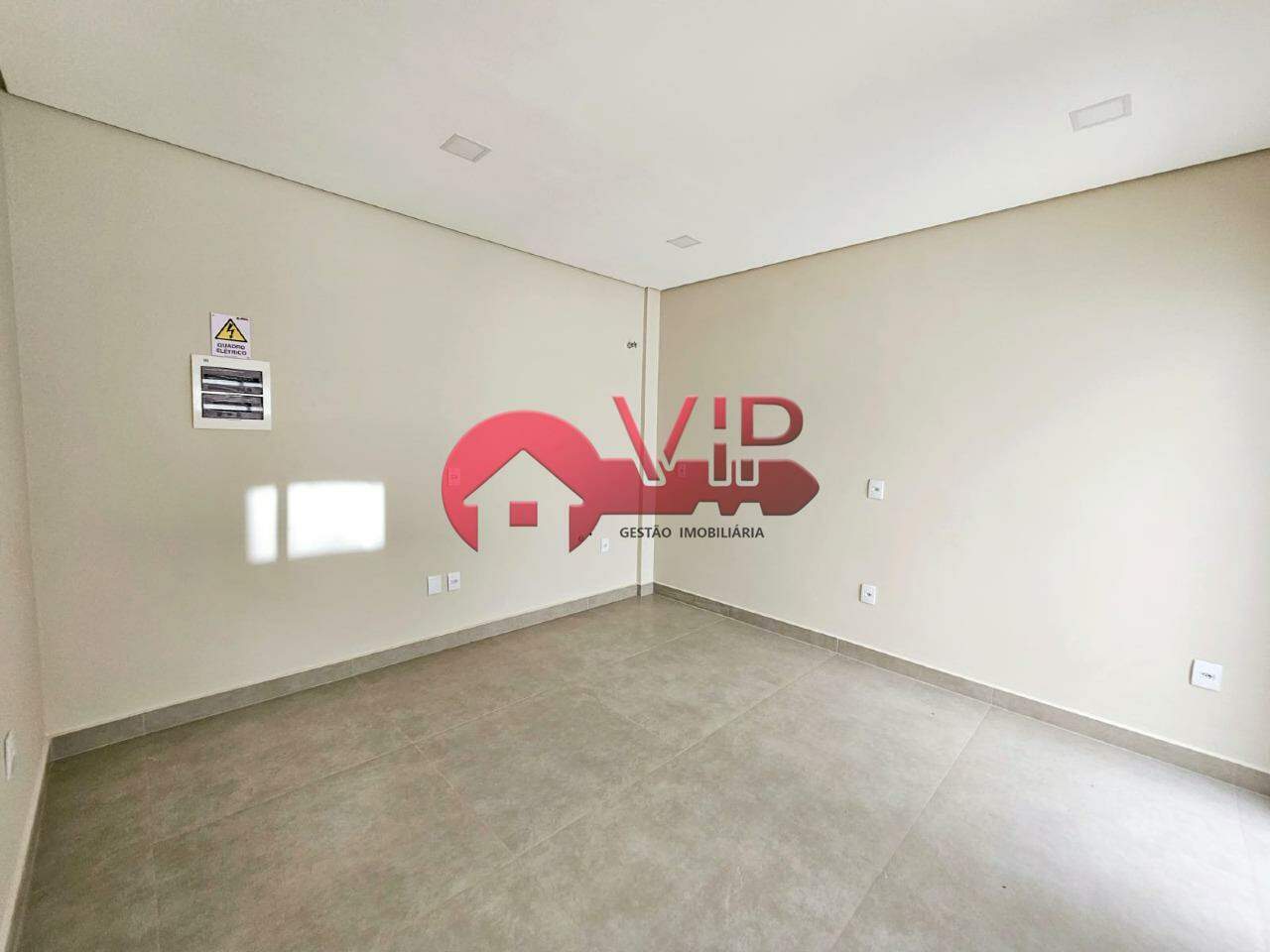 Comercial para aluguel no Jardim Aeroporto: 