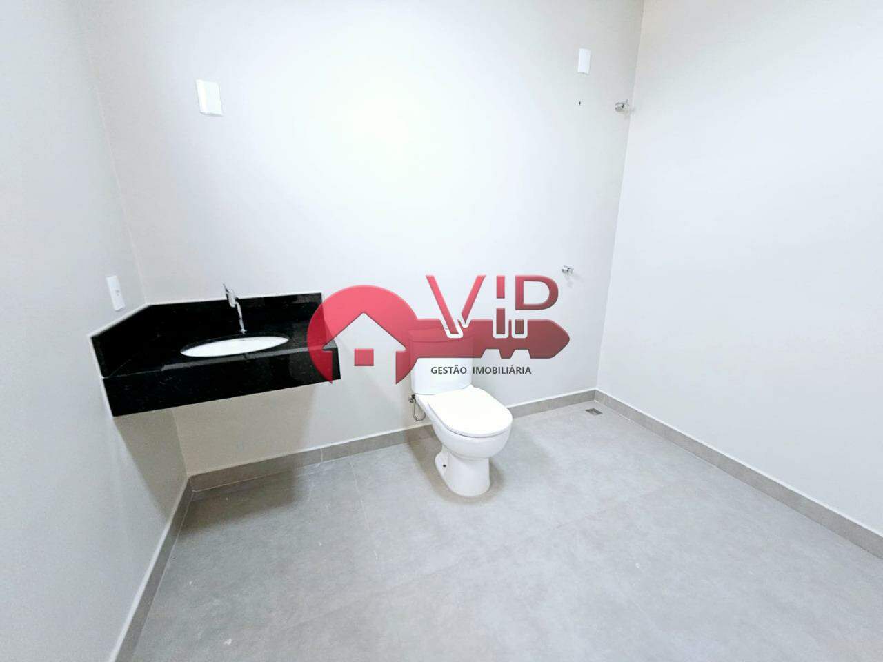 Comercial para aluguel no Jardim Aeroporto: 