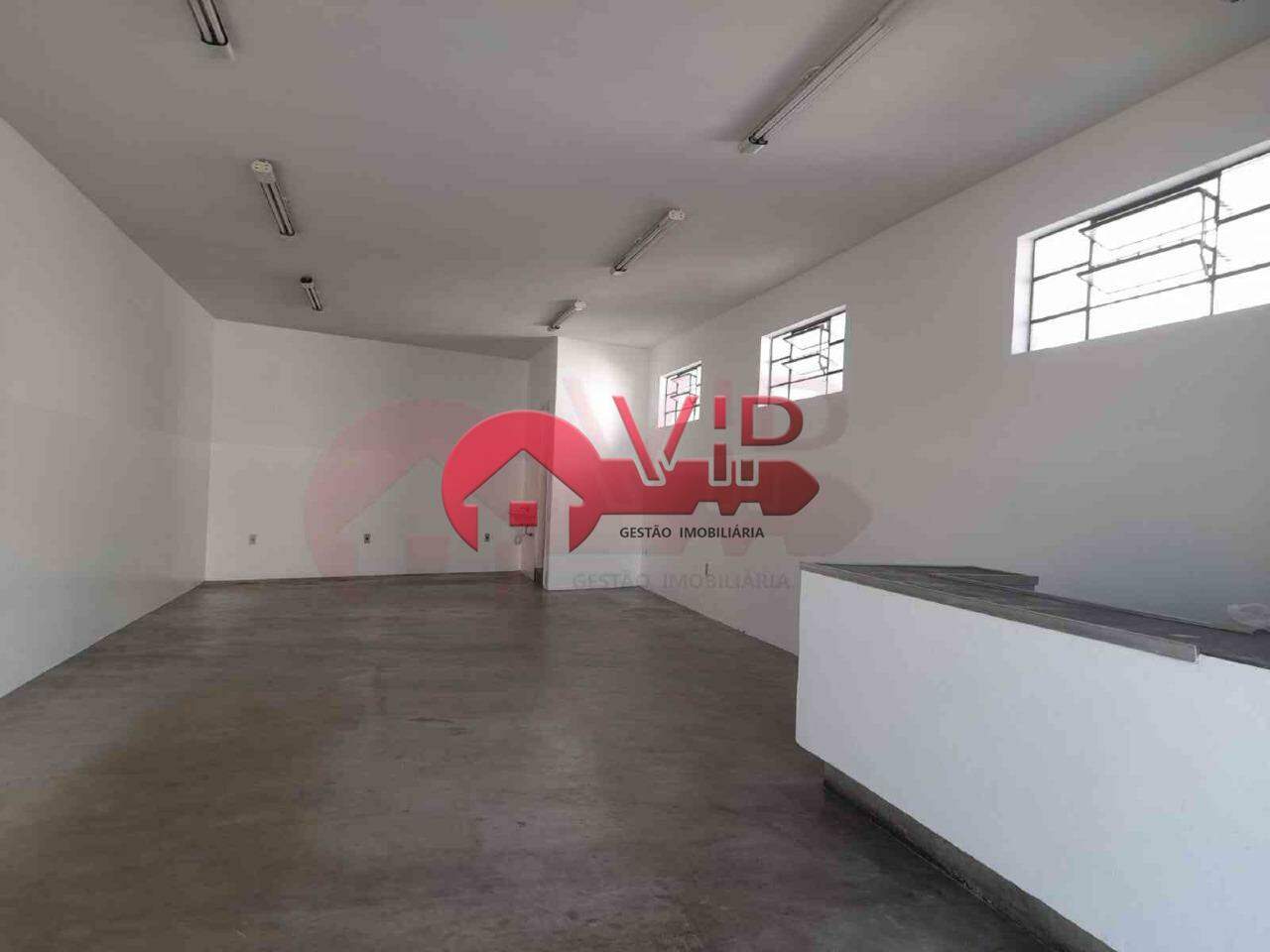 Comercial para aluguel no Jardim São Roque: 