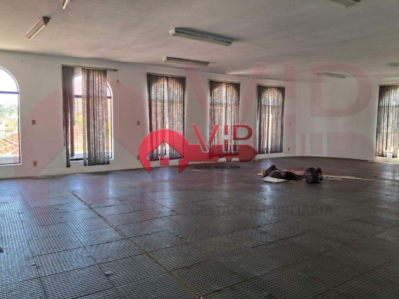 Comercial para aluguel no Centro: 