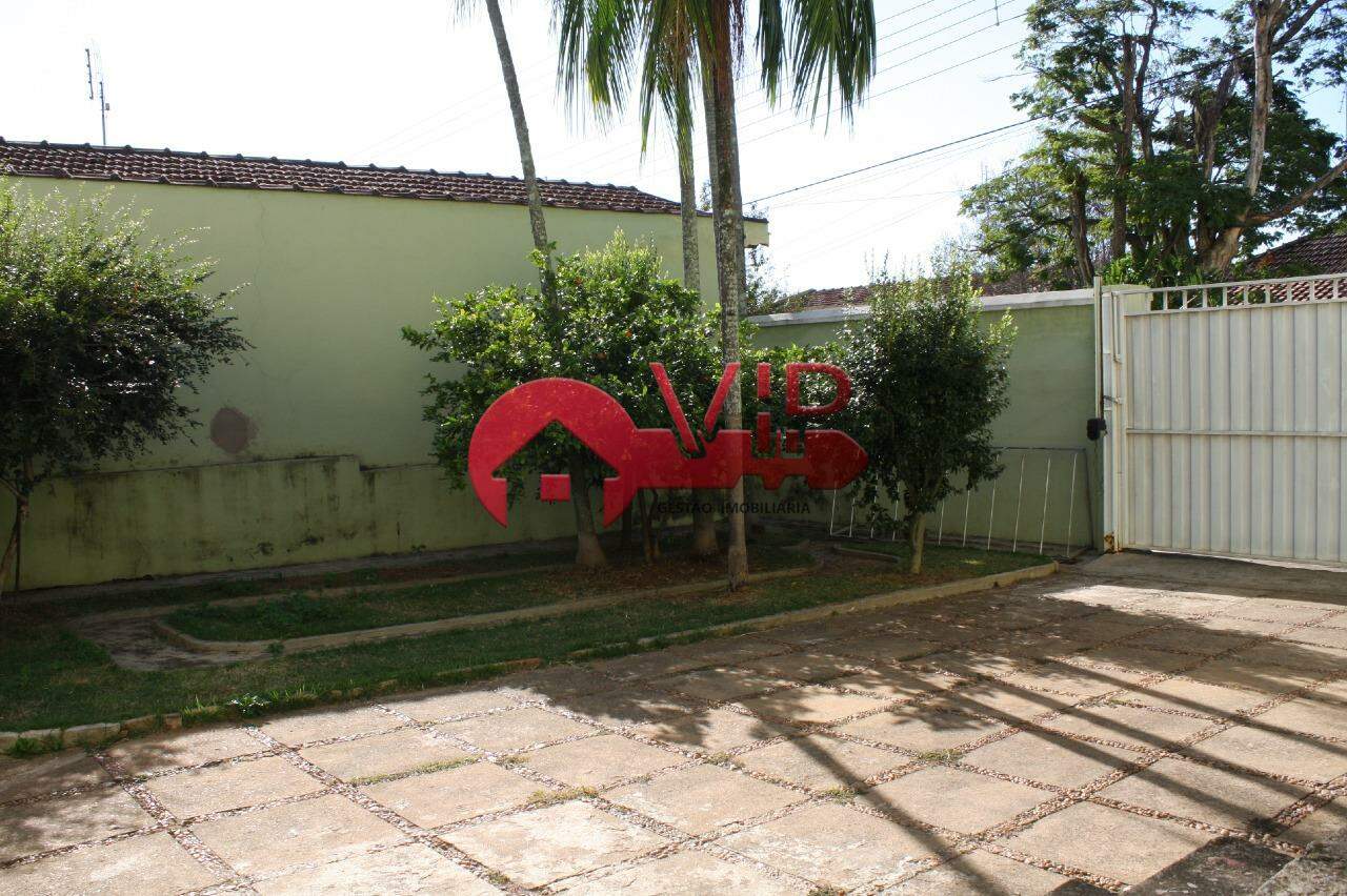 Casa à venda no Centro: 