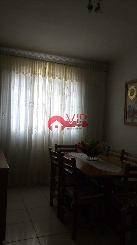 Casa à venda no Centro: 