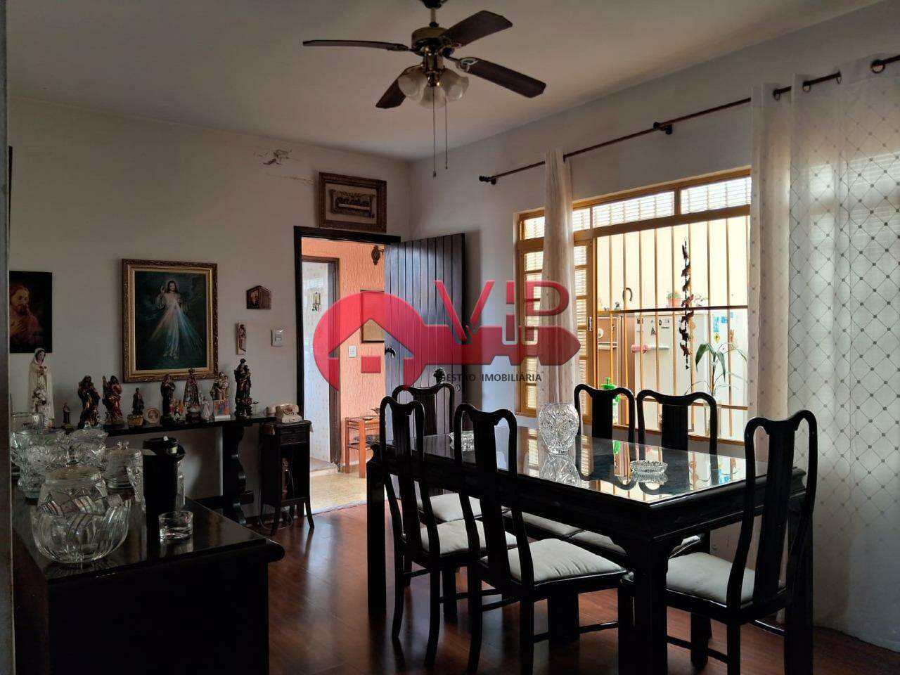 Casa à venda no Jardim São Roque: 